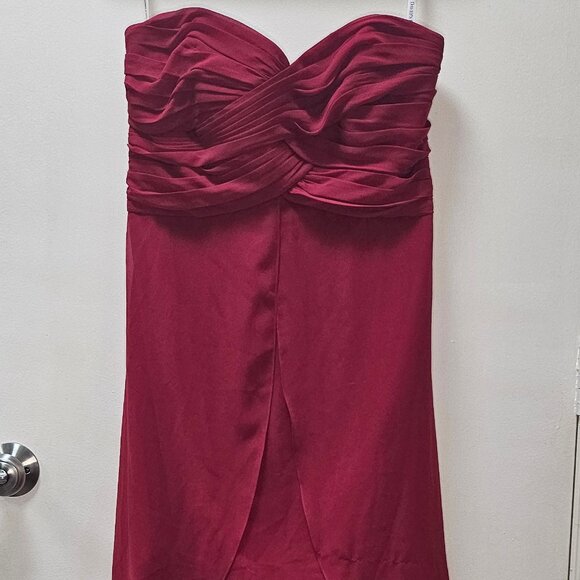 David’s Bridal Strapless High-Low Chiffon Dress – Apple Red, Size 14 - Picture 1 of 9